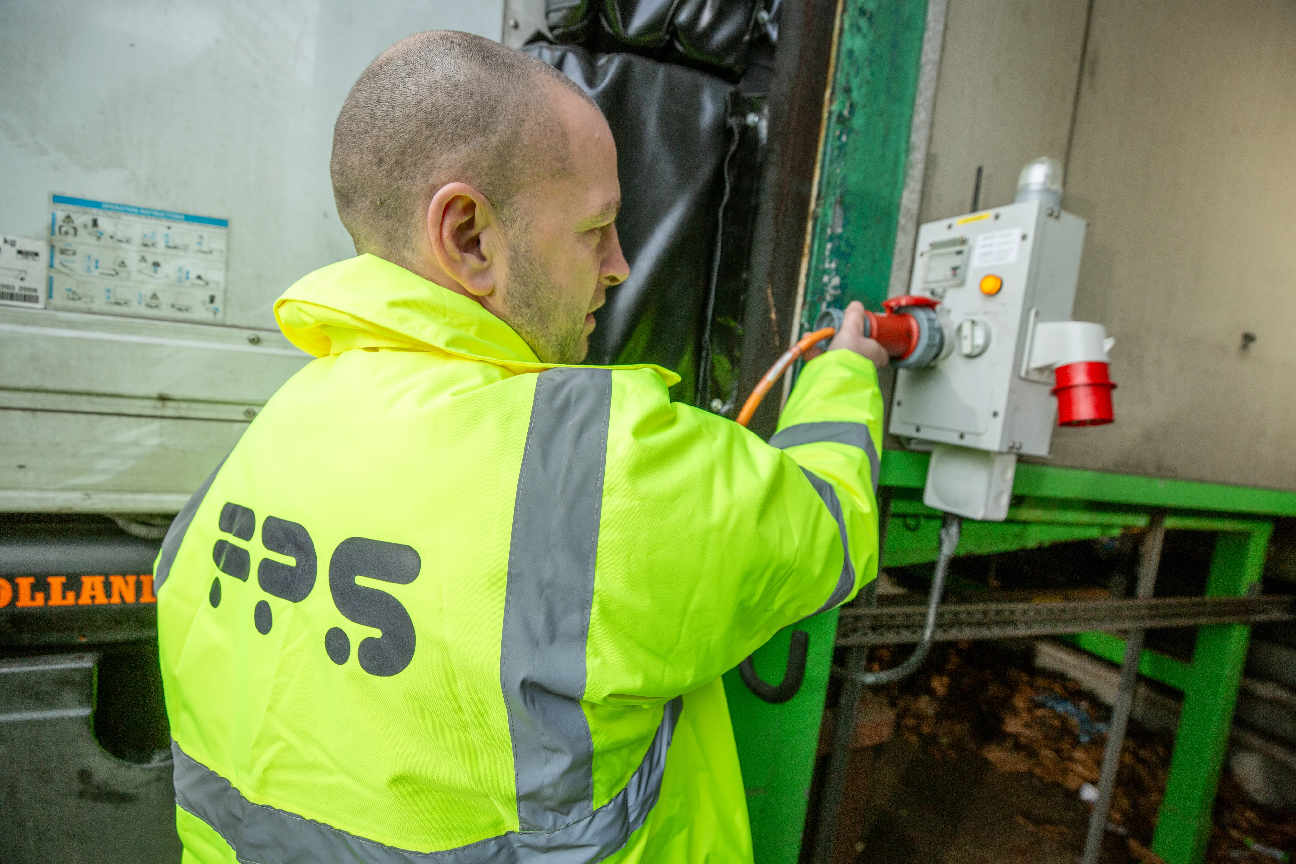 TRU smart plug installation